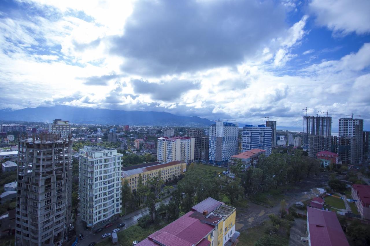 Aparthotel Tangerine Batumi Exteriör bild