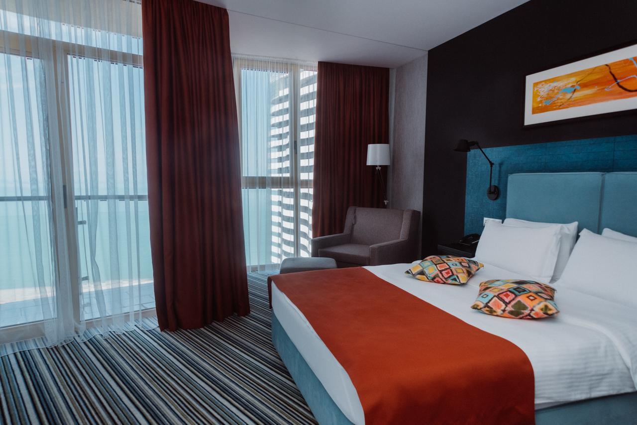 Aparthotel Tangerine Batumi Exteriör bild