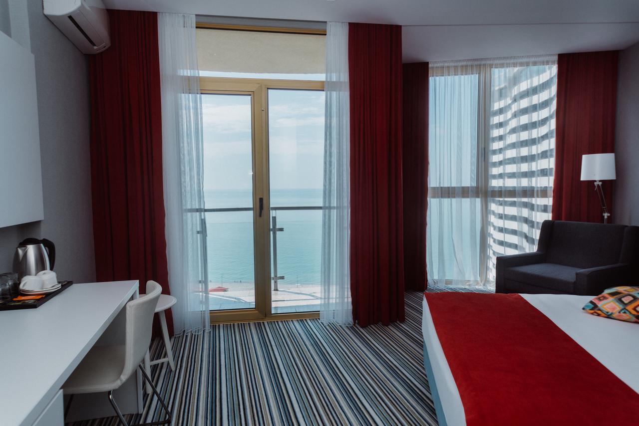 Aparthotel Tangerine Batumi Exteriör bild