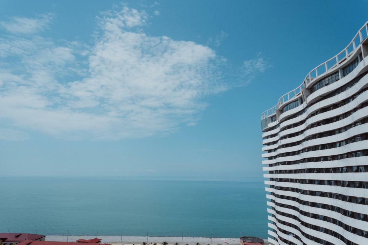 Aparthotel Tangerine Batumi Exteriör bild